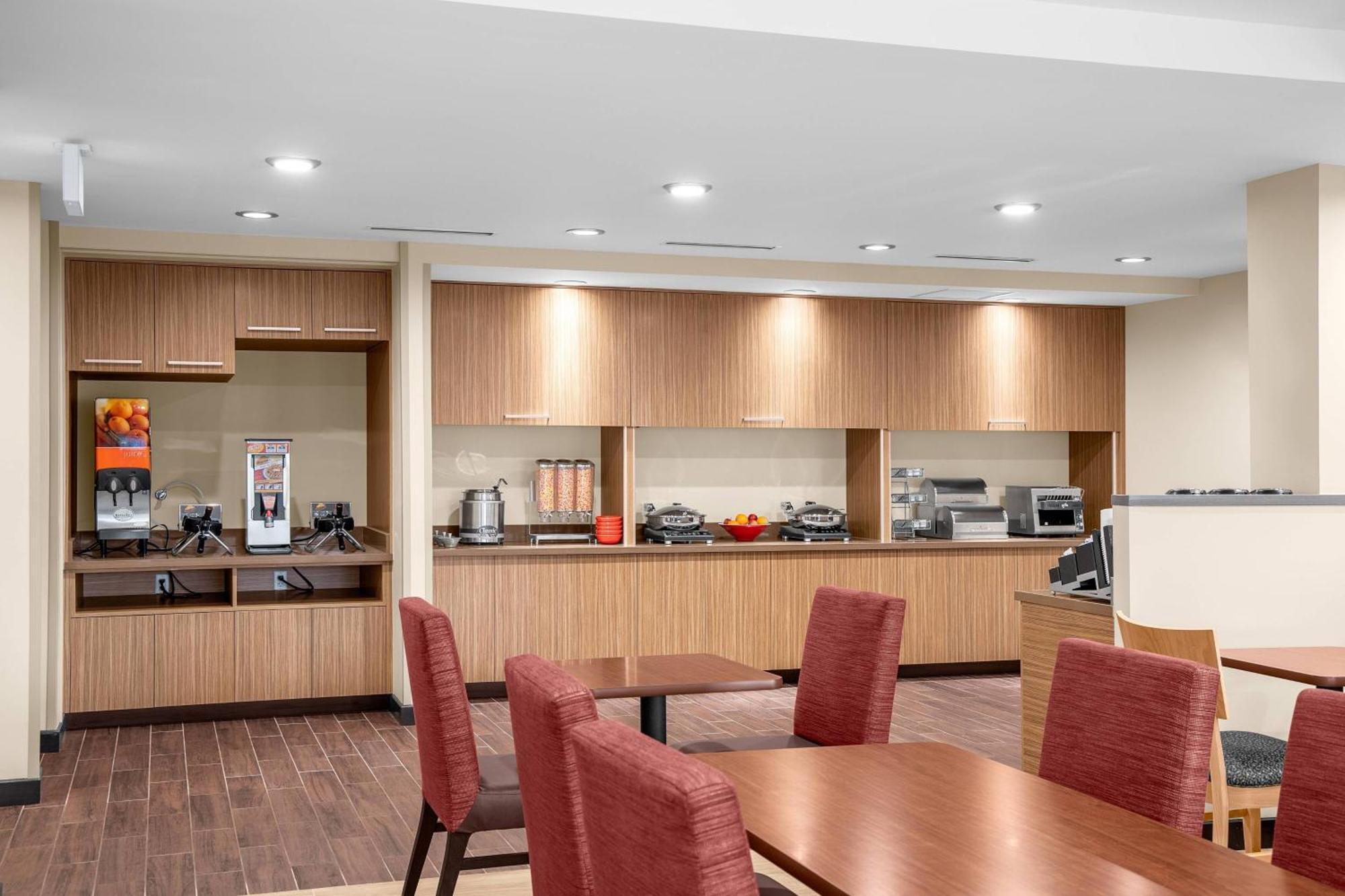 Towneplace Suites Cincinnati Fairfield Exterior foto