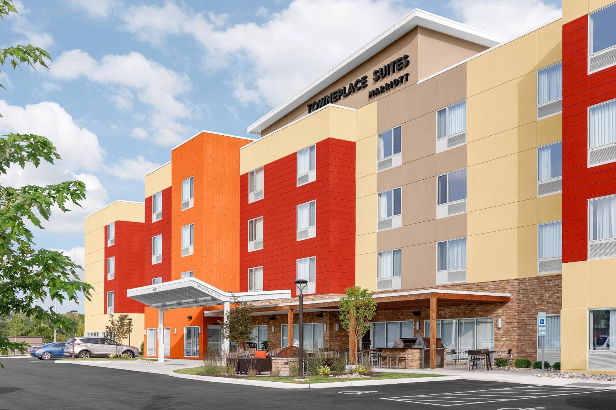 Towneplace Suites Cincinnati Fairfield Exterior foto